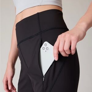 Athleta High Waisted Rainier Joggers - M